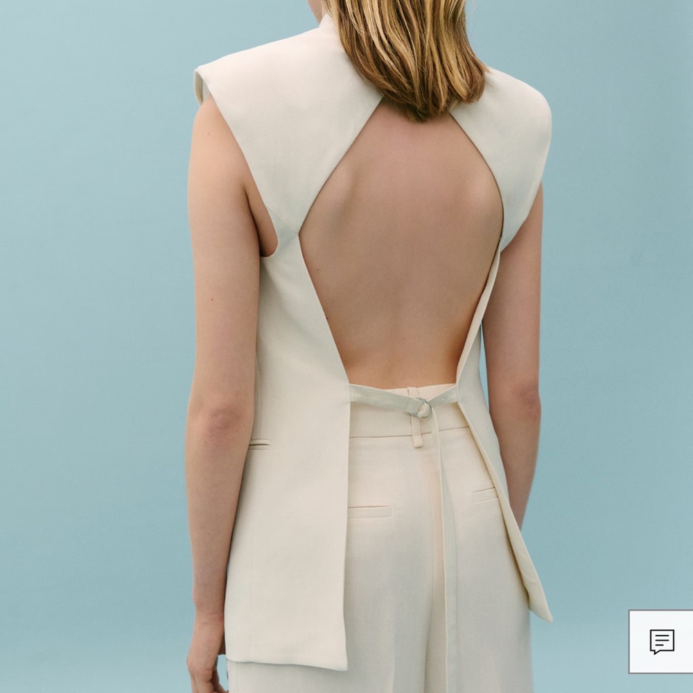 Victoria Beckham x mango Elegant Cream Sleeveless Blazer